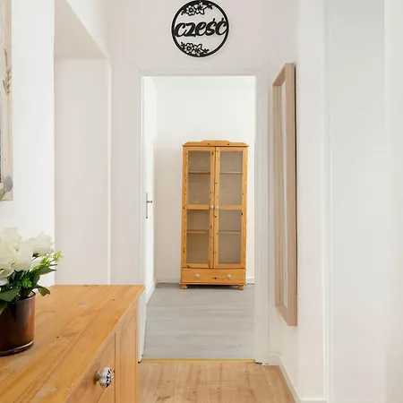 Lägenhet Wyjatkowy Z Balkonem By Renters Poznań