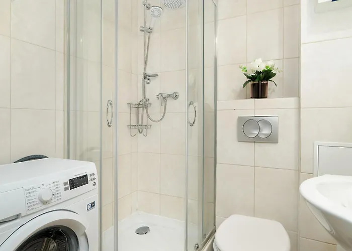 Przytulny Na Grunwaldzie Z Parkingiem By Renters Poznan