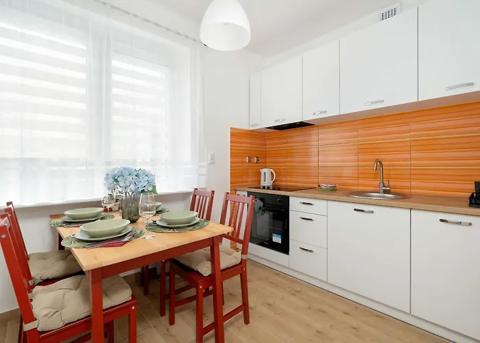 Daire Przytulny Na Grunwaldzie Z Parkingiem By Renters Poznan